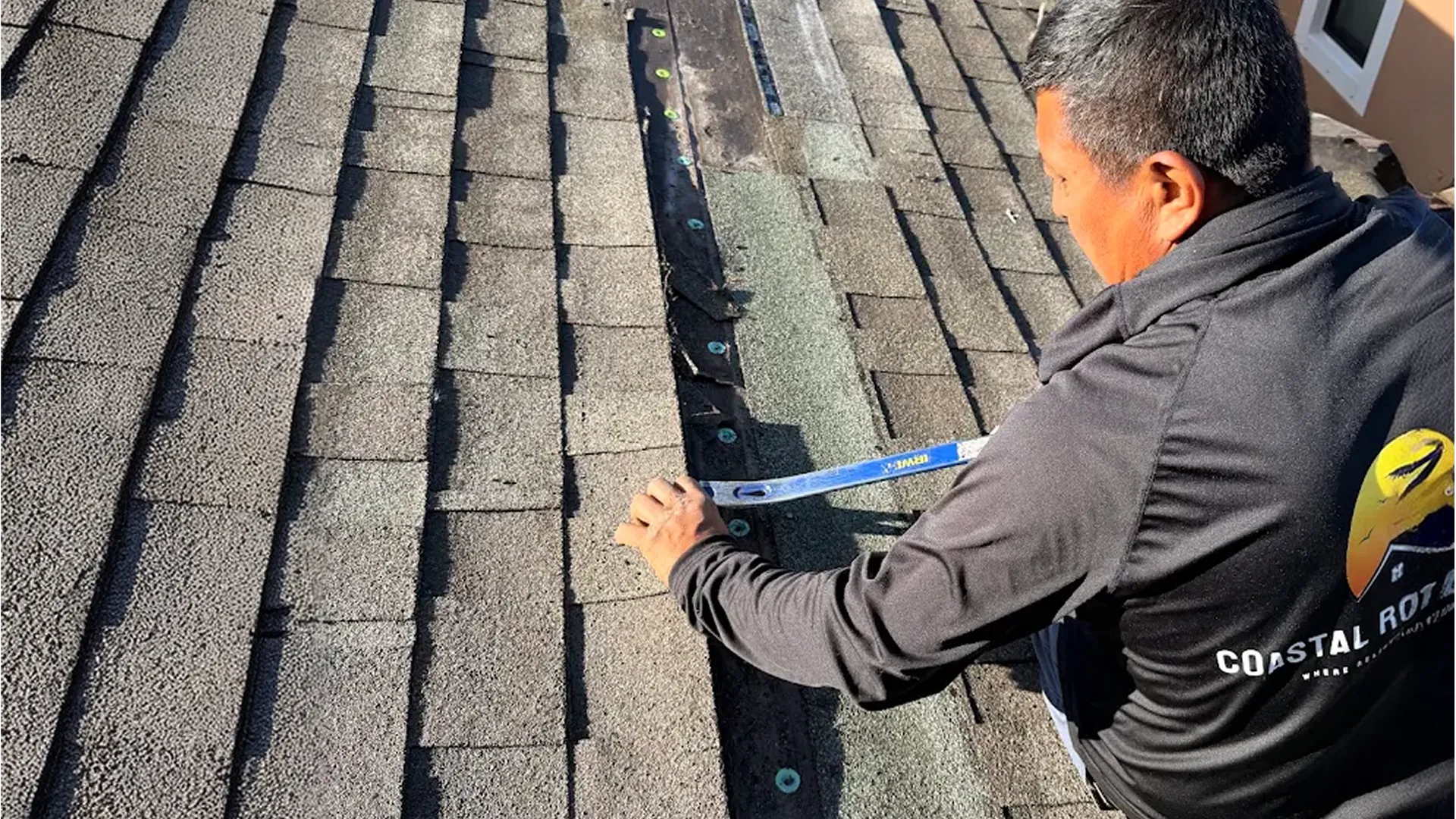 Calendar and roof inspection report showing insurance claim timeline in Florida
