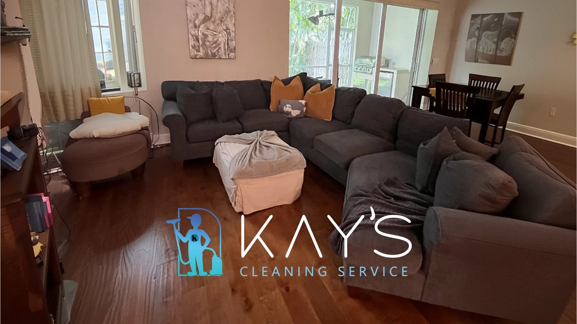 Spotless living room after home deep cleaning in Orlando Florida